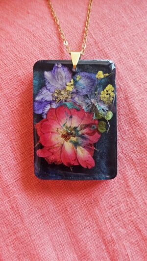 Pendant 1. Flower collection