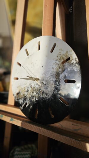 White & Black Golden Stones Wall watch