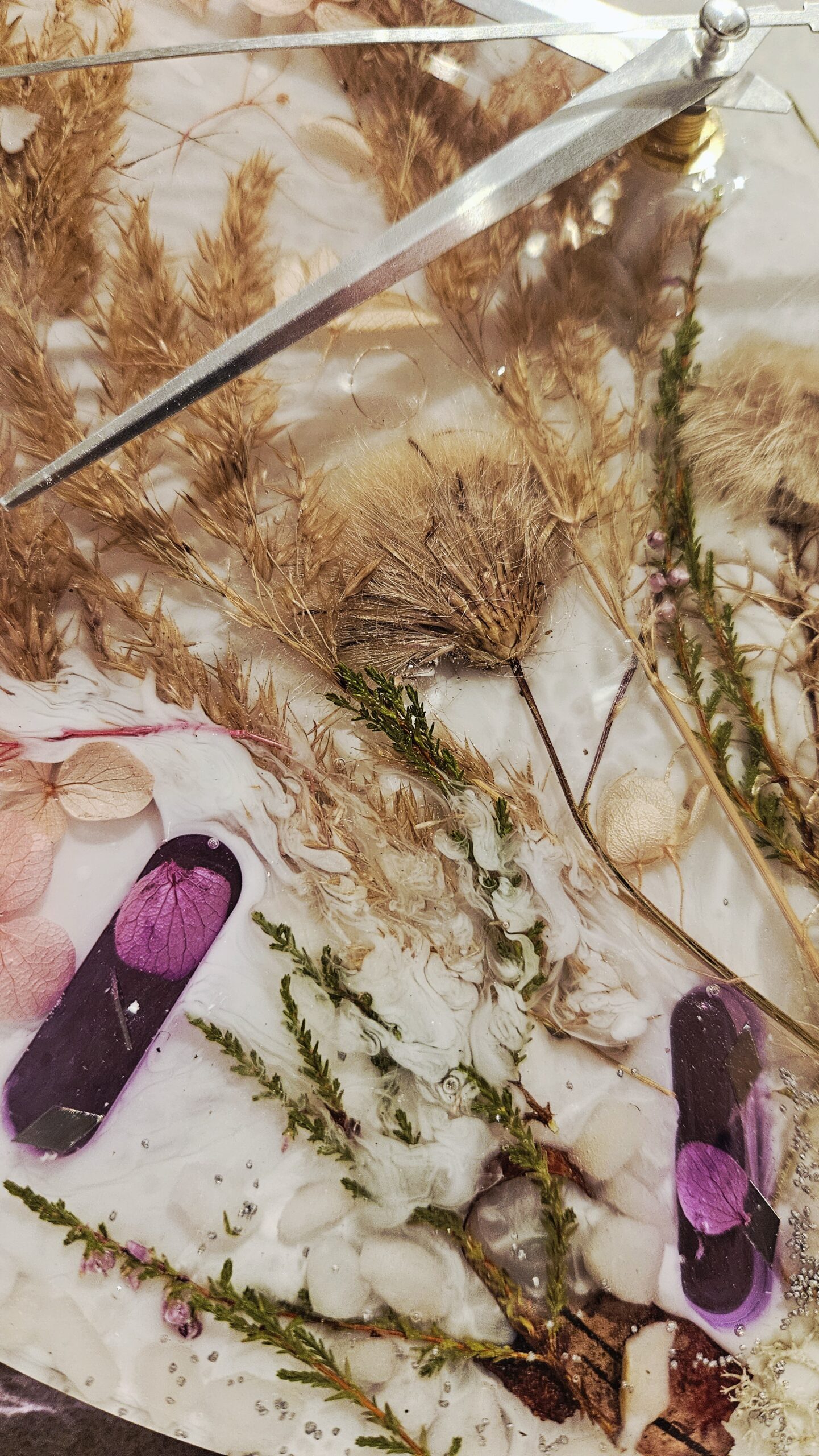 White Forest. Wall watch - Image 5