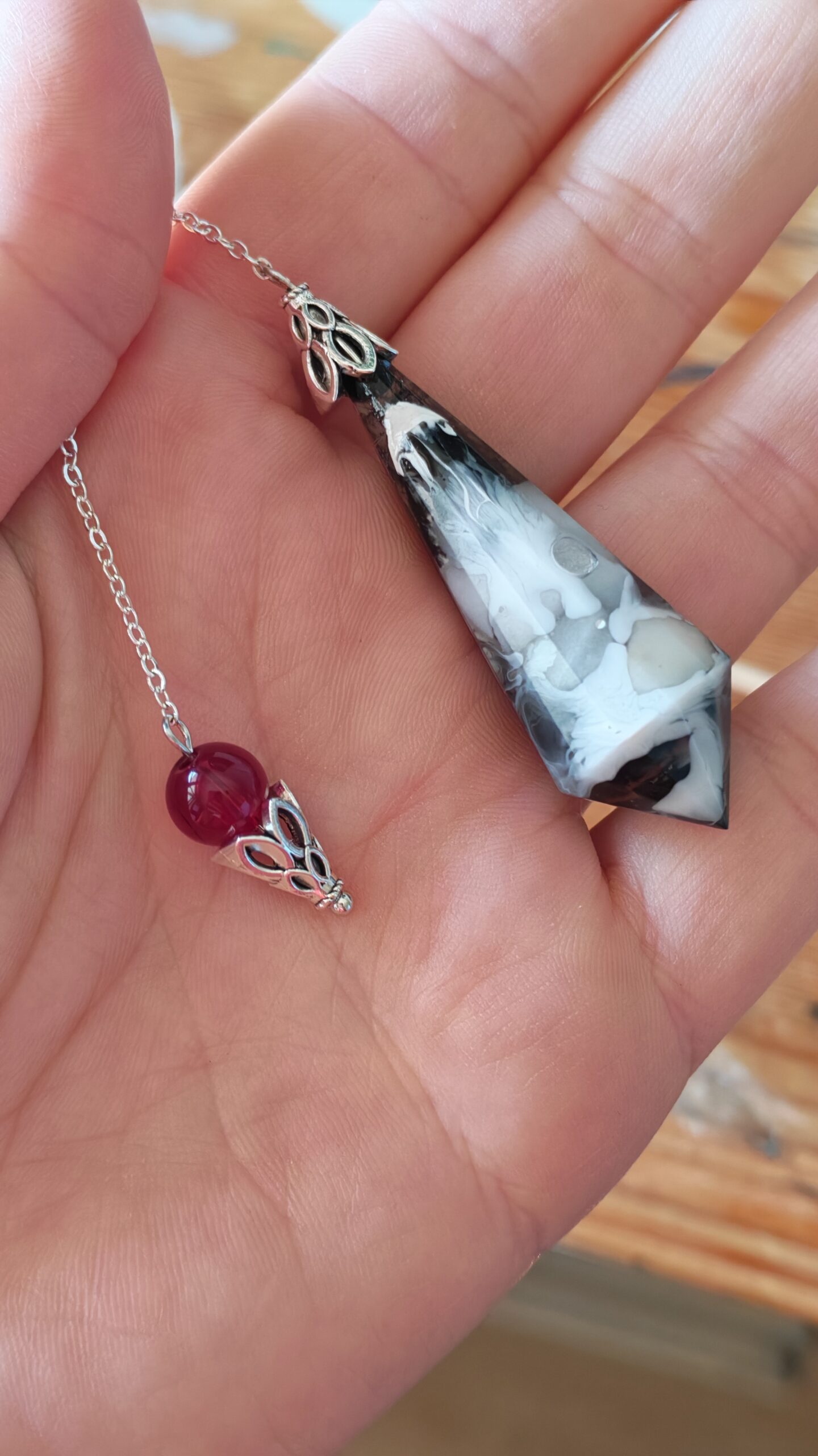 Pendulum. Red Berry - Image 5